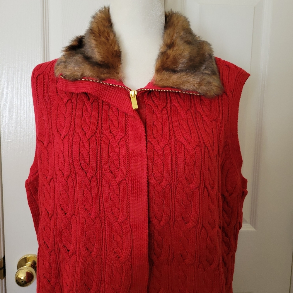 Sweater Vest